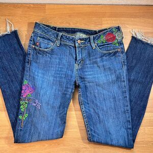 Seven for All Mankind Skinny Jeans with Embroidered Roses – Size 30